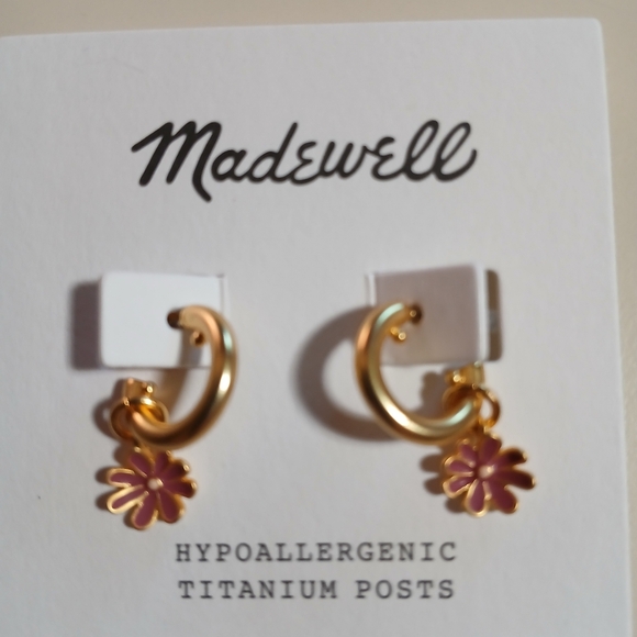 Madewell Jewelry - ❤️Madewell❤️ Daisy Enamel Small Hoop Earrings 💥💥